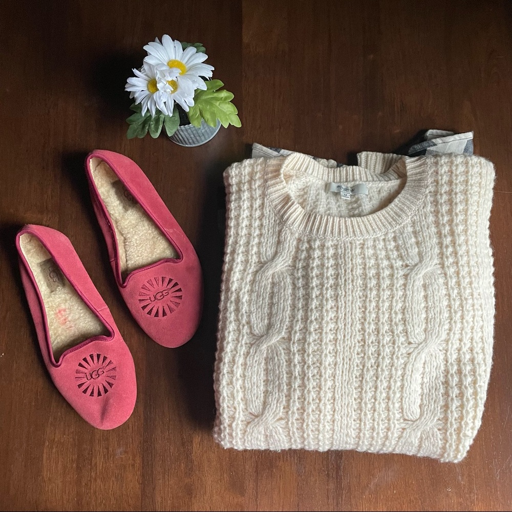 UGG Alloway Red Flats Size 7/38
